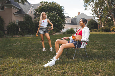 Hot Mom Summer: The Rosé Stand Collection